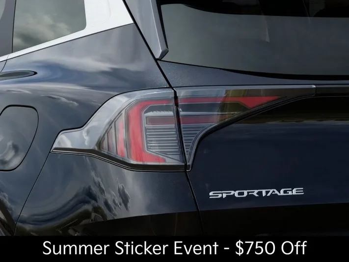 2026 Kia Sportage - view 11