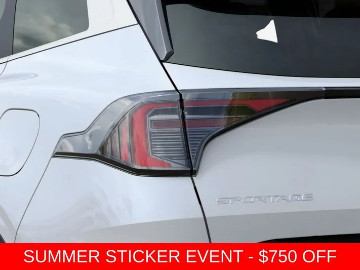 2026 Kia Sportage - view 11