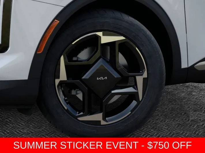 2026 Kia Sportage - view 9