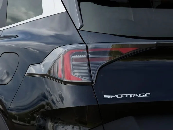 2027 Kia Sportage - view 11
