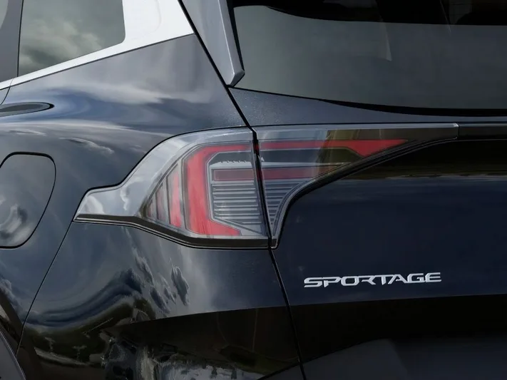 2026 Kia Sportage - view 11