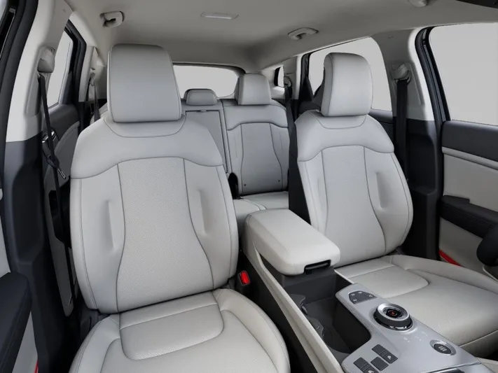 2026 Kia Sportage - view 15