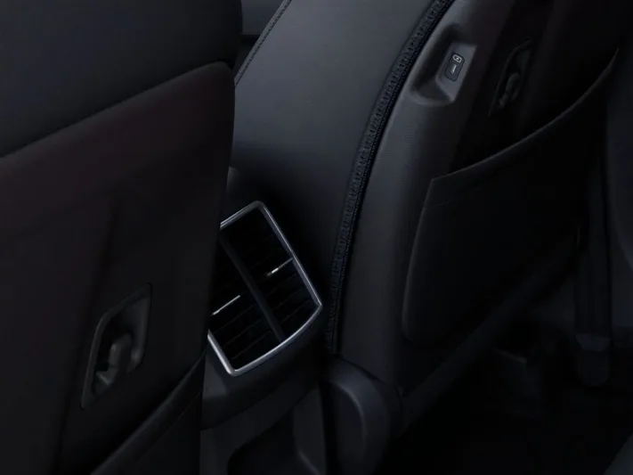 2026 Kia Sportage - view 26