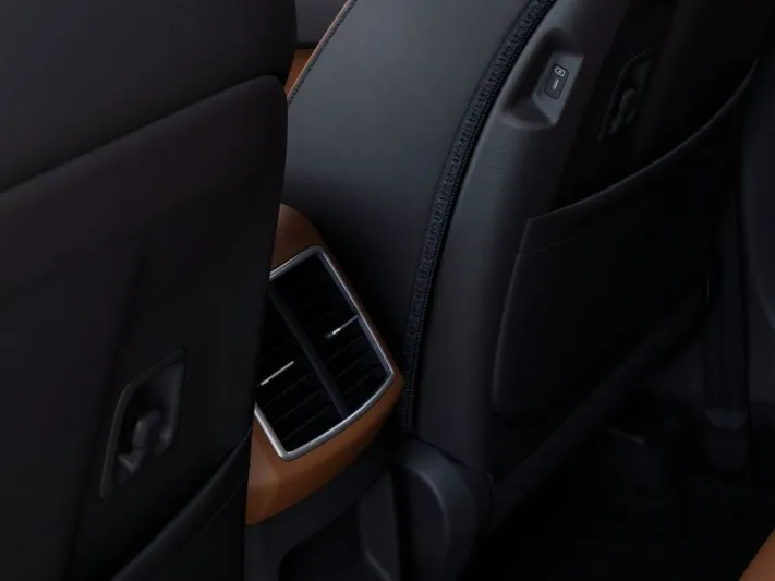 2026 Kia Sportage - view 26