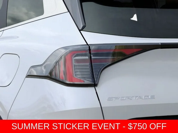 2026 Kia Sportage - view 11