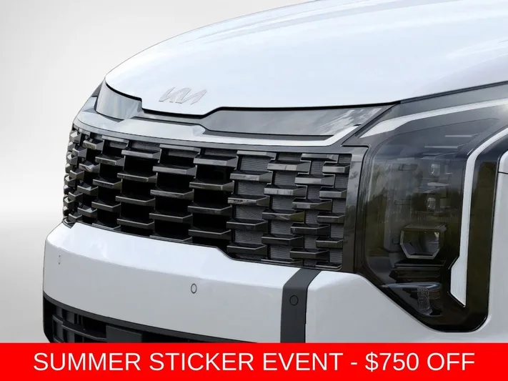 2026 Kia Sportage - view 12