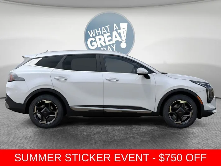 2026 Kia Sportage - view 7