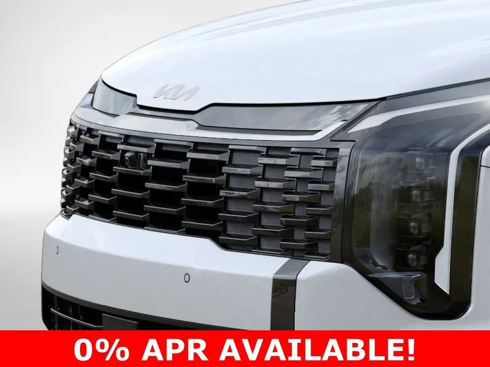 2026 Kia Sportage - view 12