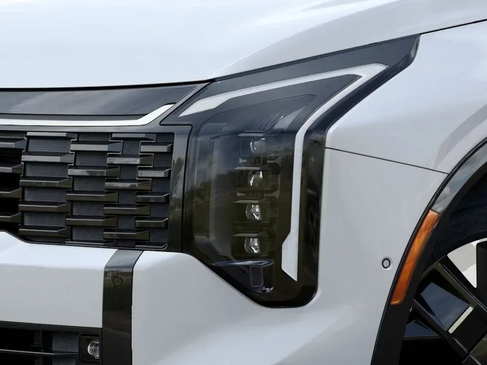 2026 Kia Sportage - view 10