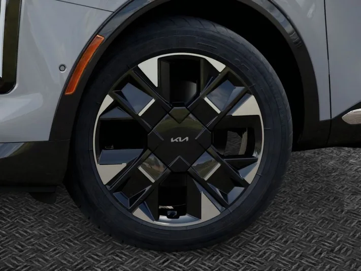 2026 Kia Sportage - view 9