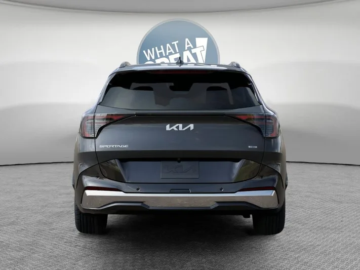 2026 Kia Sportage - view 13