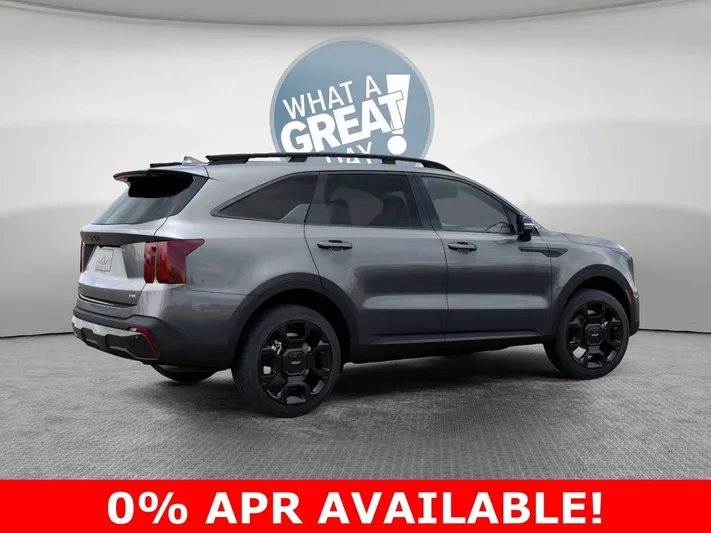 2026 Kia Sorento - view 6