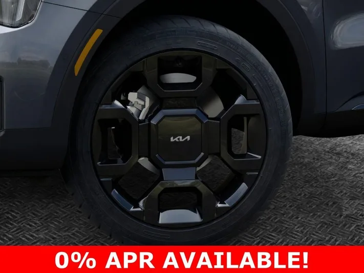 2026 Kia Sorento - view 9