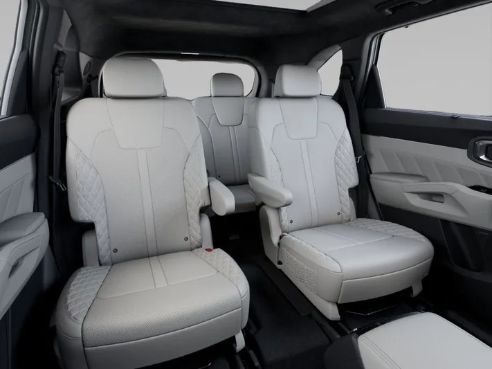 2026 Kia Sorento - view 16