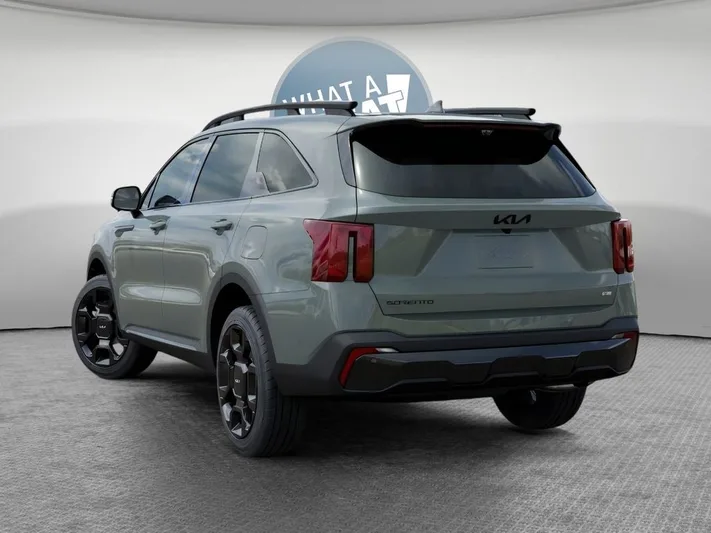 2026 Kia Sorento - view 4