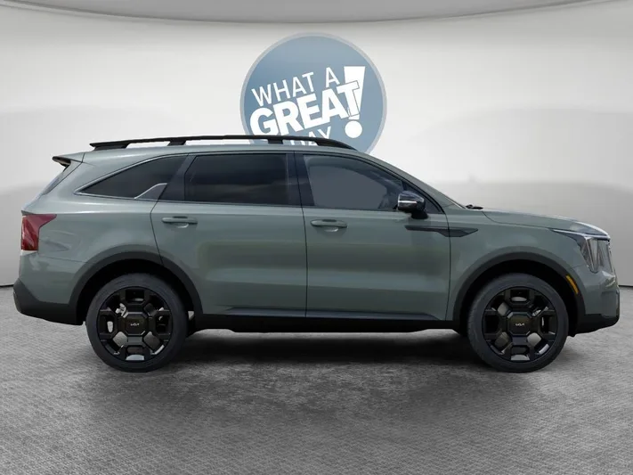 2026 Kia Sorento - view 7