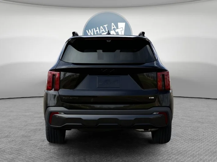 2026 Kia Sorento - view 13