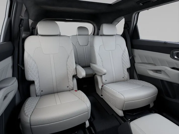 2026 Kia Sorento - view 16