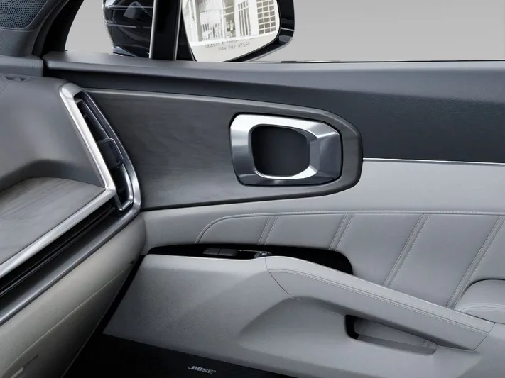 2026 Kia Sorento - view 25