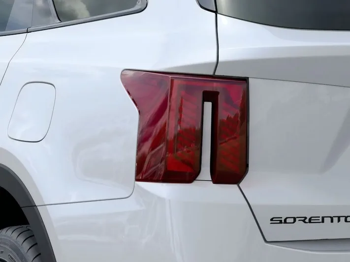 2026 Kia Sorento - view 11