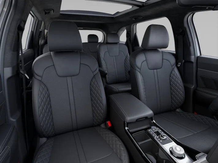 2026 Kia Sorento - view 15