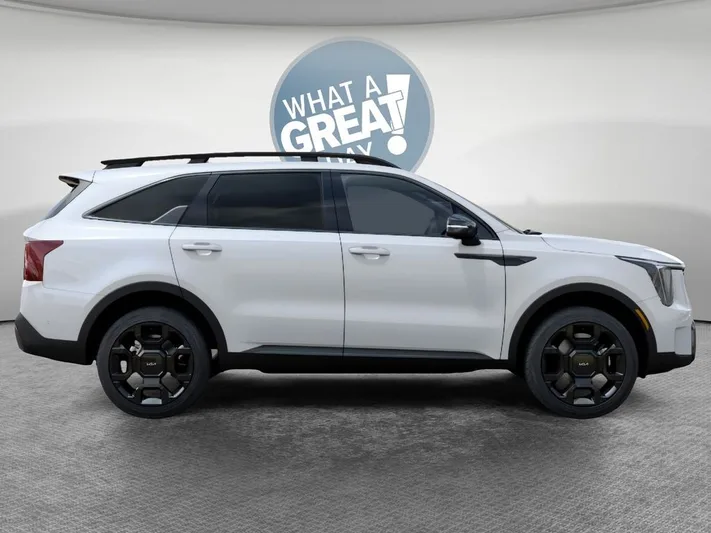 2026 Kia Sorento - view 7