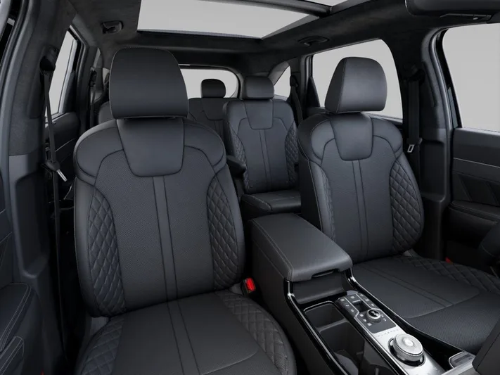 2026 Kia Sorento - view 15