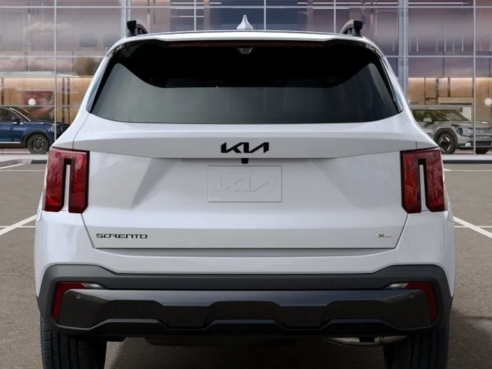 2026 Kia Sorento - view 13