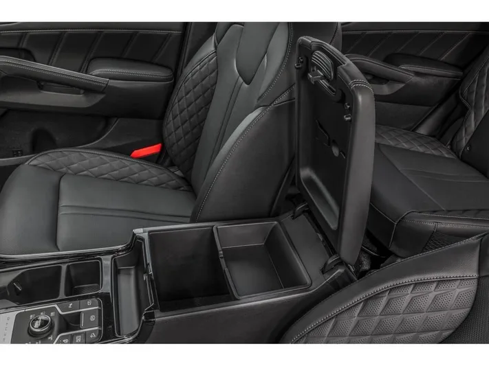 2026 Kia Sorento - view 10