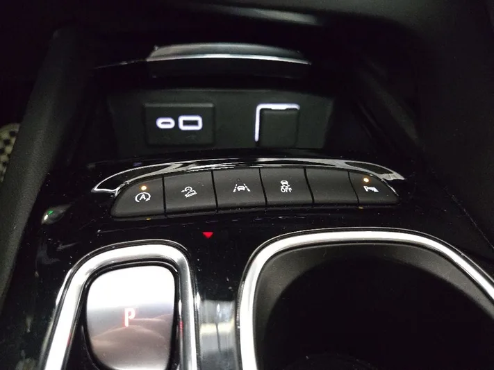 2023 Buick Envision - view 33