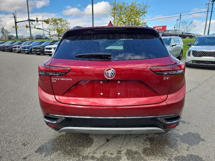 2023 Buick Envision - view 4