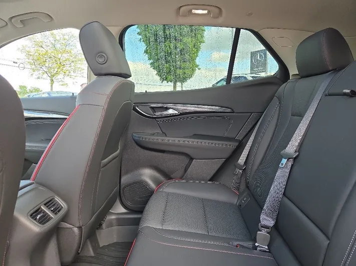 2023 Buick Envision - view 40