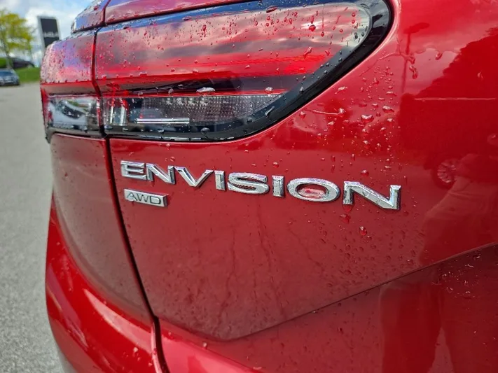 2023 Buick Envision - view 6