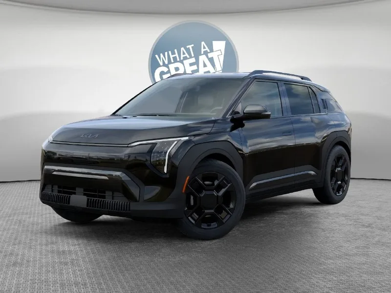 2027 Kia EV3 Base