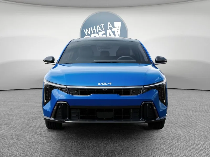 2026 Kia K4 GT-Line Turbo, photo 2