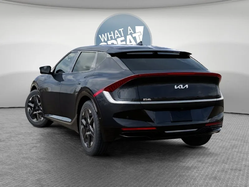 2026 Kia EV6 Wind, photo 4