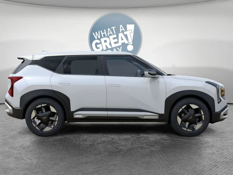 2027 Kia Seltos S, photo 7