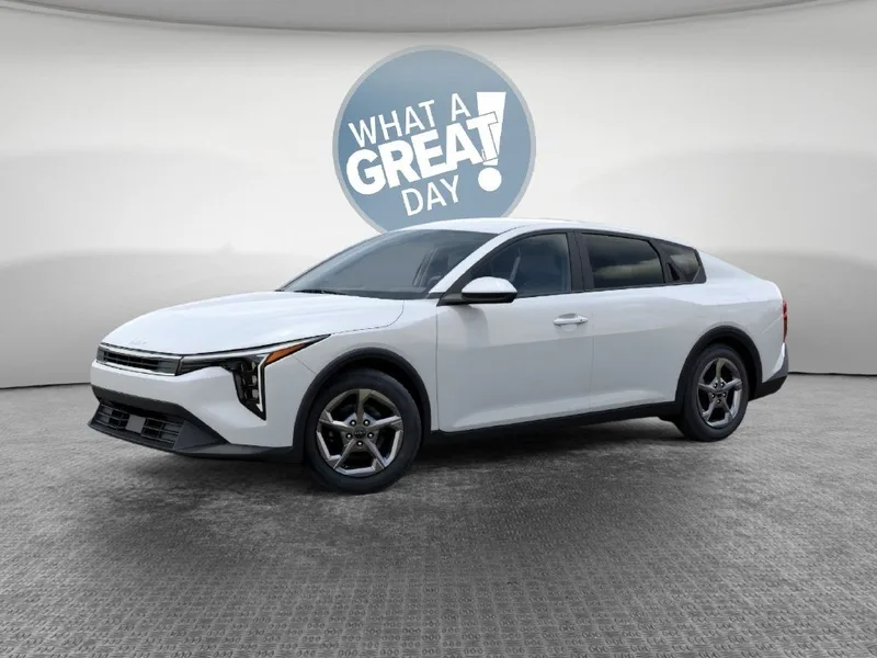 2026 Kia K4 LXS, photo 3
