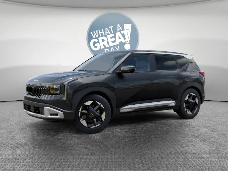 2027 Kia Seltos S, photo 3
