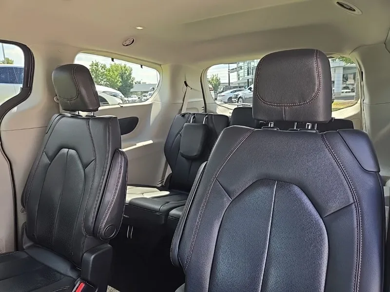 2020 Chrysler Pacifica Touring L Plus, photo 30