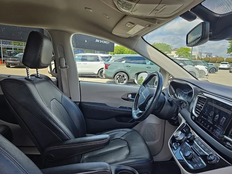 2020 Chrysler Pacifica Touring L Plus, photo 34