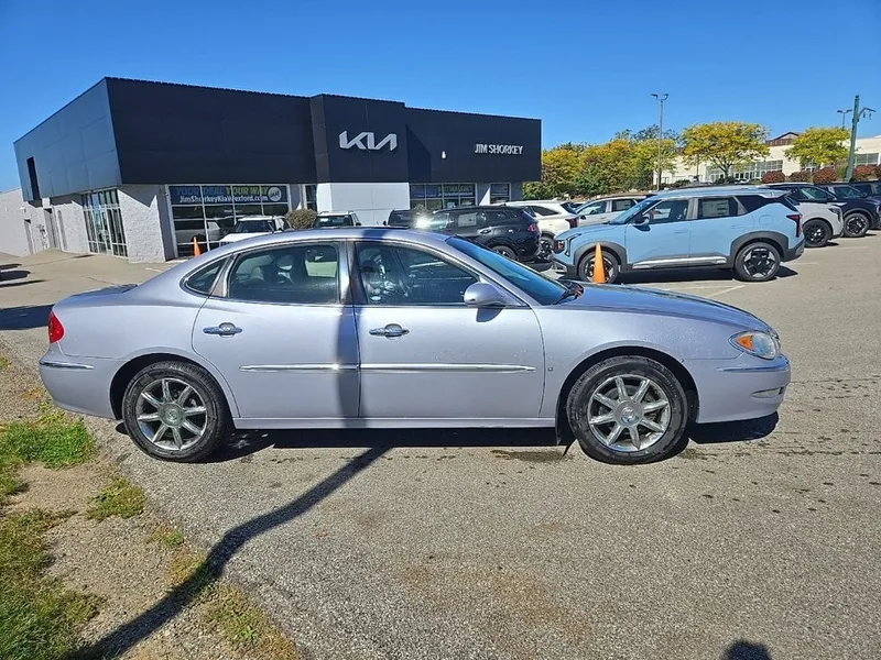 2006 Buick LaCrosse CXS, photo 2