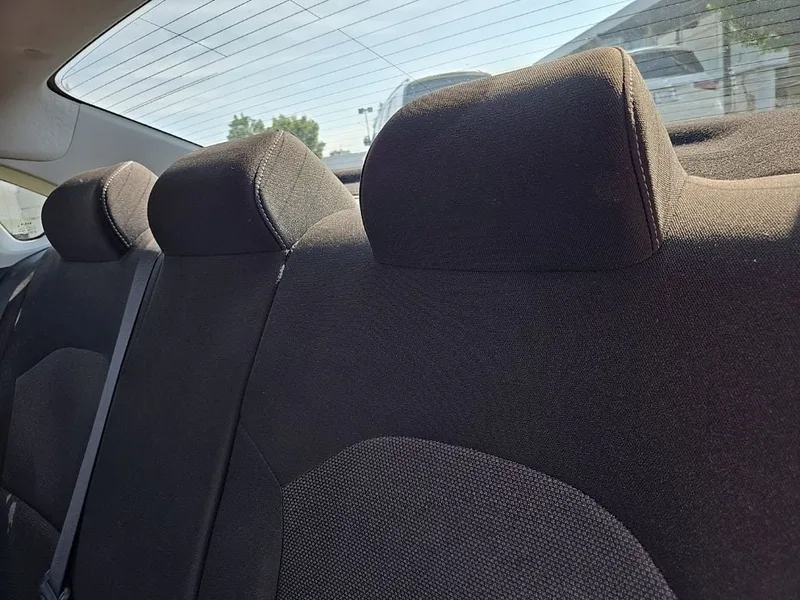 2023 Kia Forte LXS, photo 30