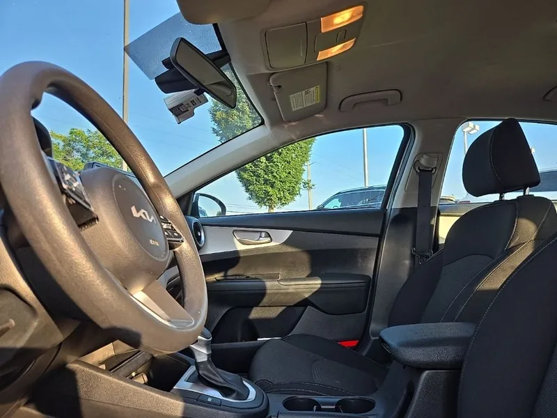 2024 Kia Forte LXS, photo 29
