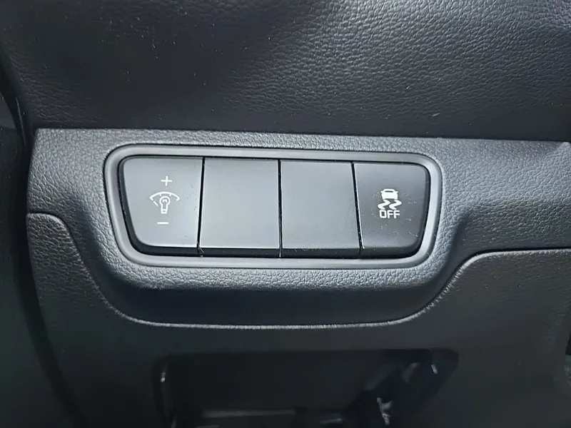 2023 Kia Forte LXS, photo 19
