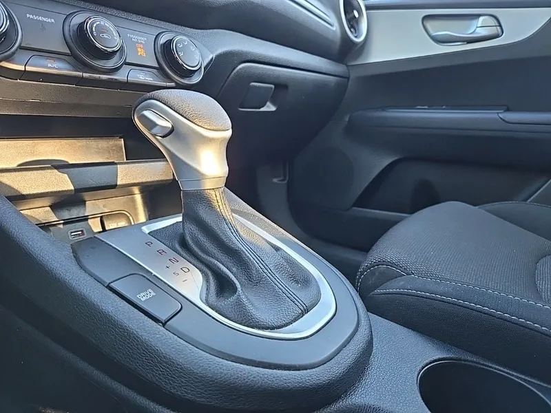2023 Kia Forte LXS, photo 23
