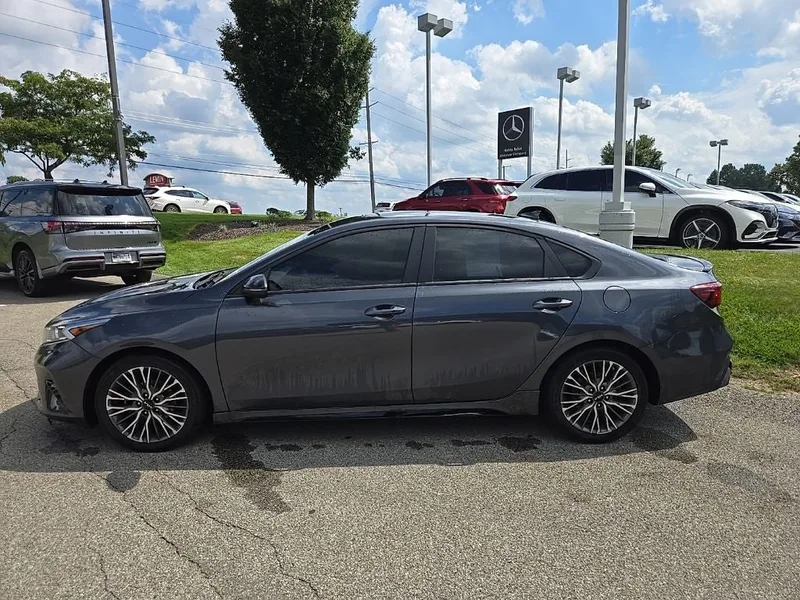 2023 Kia Forte GT-Line, photo 10
