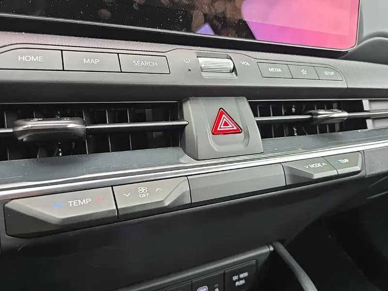2025 Kia K4 EX, photo 22