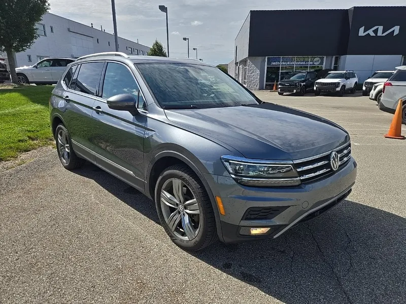 2018 Volkswagen Tiguan 2.0T SEL Premium 4Motion