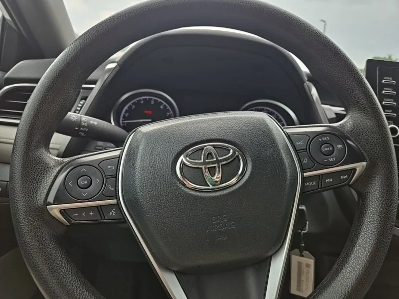 2024 Toyota Camry LE AWD, photo 12